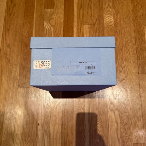 PRADA - Logo Patent Leather Loafers - Picture 8 of 10